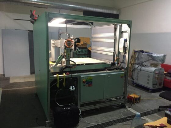Fiber laser marking plotter station