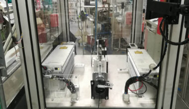 Laser for cable plastic cutting