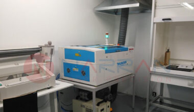CO2 laser thunderlaser nova 24 installed in scientific centre