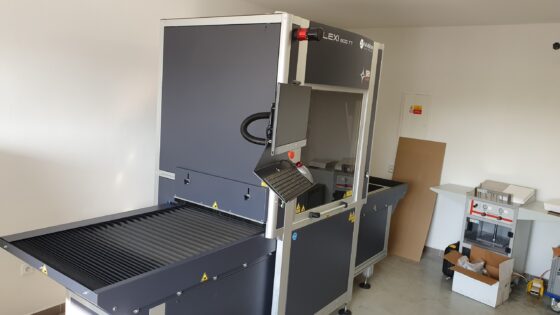 laser for marking, engraving and cutting paper, cardboard, leather