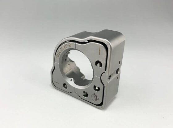 Precision stainless steel mirror holders