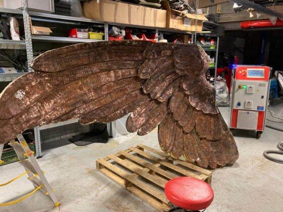 Laser metal restoration