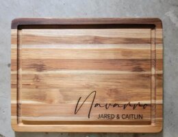 Gravírování prkýnka laserem