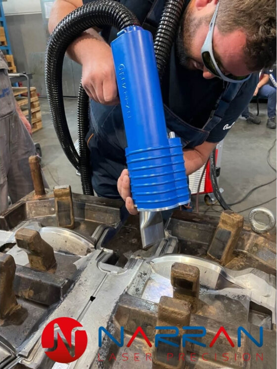 Laser cleaning industrial injection molds