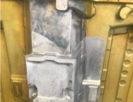 Mould separator removal