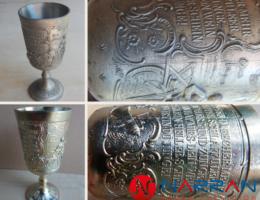 Gilded material laser cleaning