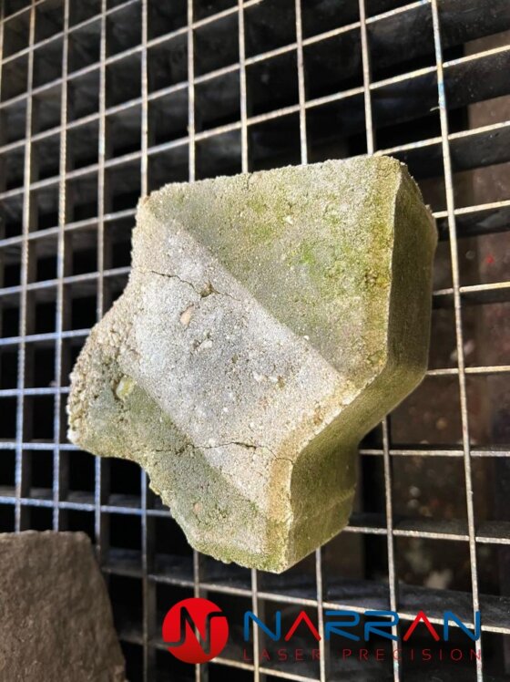 Laser cleaning stone