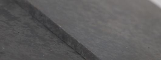 The original appearance and functionality of the gauge has been restored by removing surface rust and hardened lubricants.