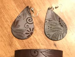 Jewelry engraved by laser