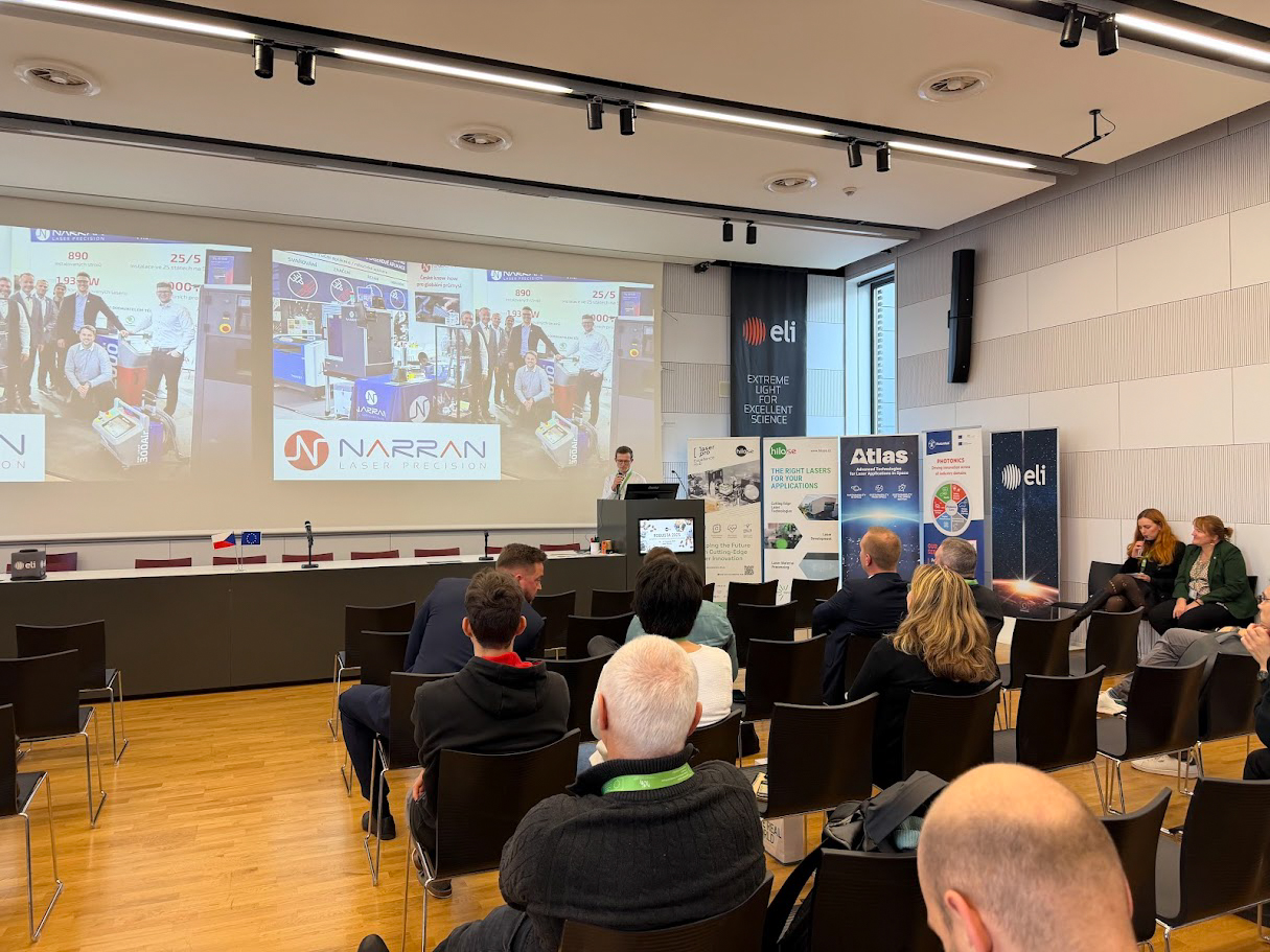 Stabilita energie laseru SHG