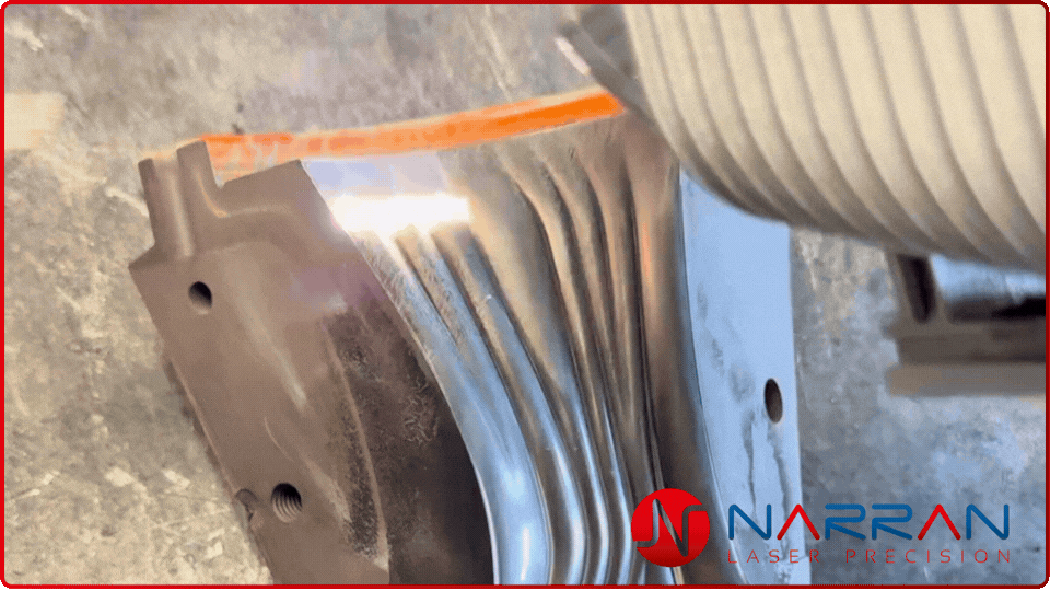 Laserové čištění sklářské formy